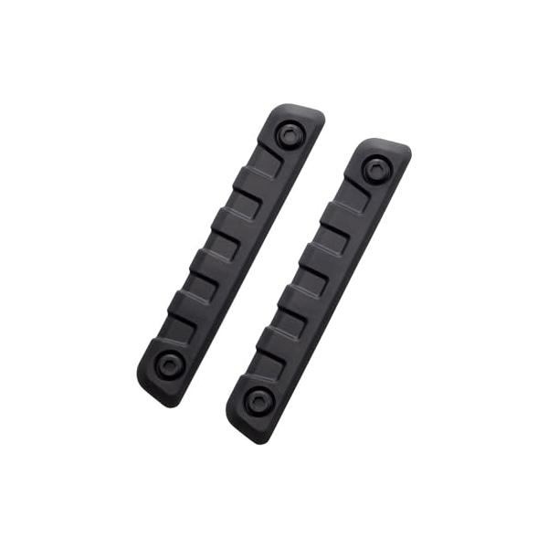 【ご購入後の当店からの連絡はご登録のメールアドレスに通知いたします。必ずご確認ください】【商品概要】ロングサイズのタフネスデザインドアプロテクター【商品説明】説明ロングサイズのタフネスデザインプロテクター。飾り六角ボルト付きの無骨なデザイン...