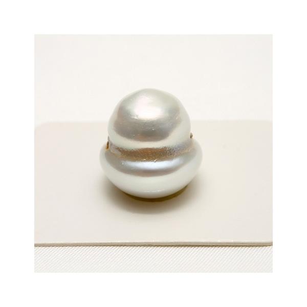 南洋白蝶真珠パールルース16×15mmホワイトカラー