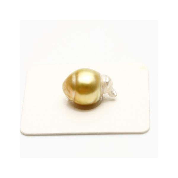 南洋白蝶真珠パールルース 両穴 15×11mm ナチュラルゴールドカラー 