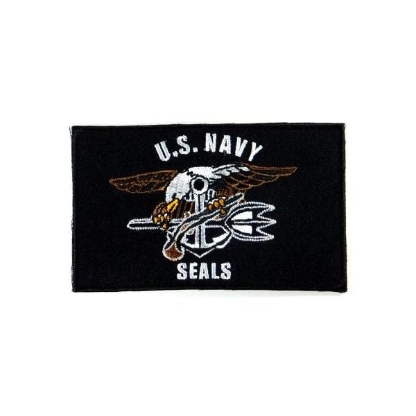 2枚目の写真で大きさ 1cmの方眼となっております。写真で大きさを確認してください。※お客様が見られる環境により画面上と実物では多少色具合が異なって見える場合もございます。予めご了承下さい。裏に糊のついたアイロンで簡単につけることのできるワ...