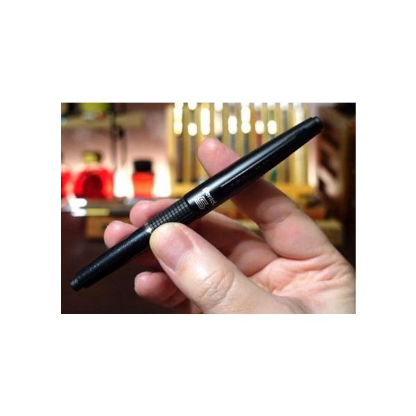 Pentel ケリー シャープペンシル 2023 韓国限定 BLACK & WHITE P1035L