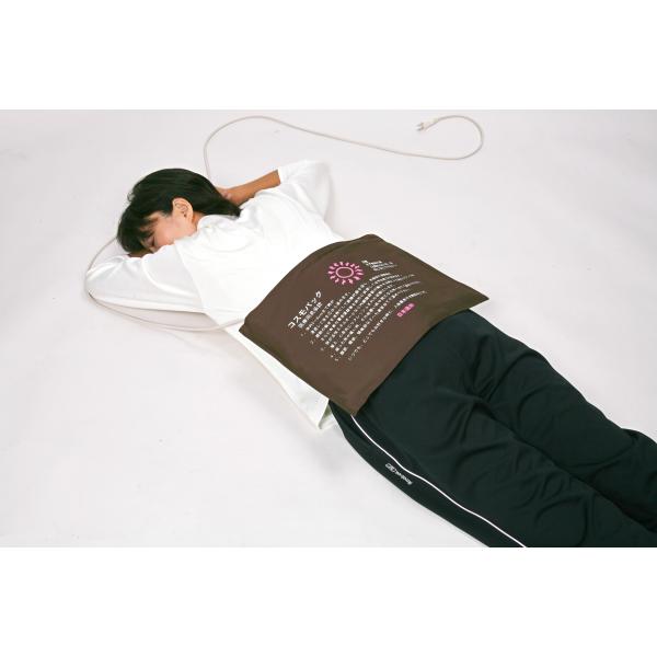 ご使用方法 1. 本体に必ずカバーを取り付けて使用して下さい。 カバーはマジックテープ付カバーと通常カバーがセットされていますので当て る箇所や使用状態によって各々のカバーを使い分けて下さい。(カバーは本体 の汚れ防止も兼ねていますのでカバ...