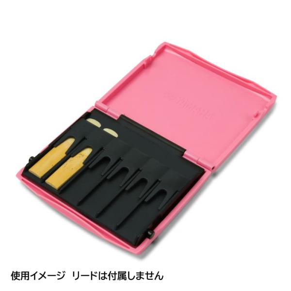 E♭・B♭クラリネット用、12枚収納可能。ヤマハ リードケース（プラスティック製）RCCLPKは、新開発のホルダーでリードをやさしく、しっかりと支えるリードケースです。