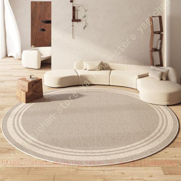 素材：ポリエステル商品の特徴★椅子を引いたり、移動をしたりと動きの多いダイニングで気になっていた、音を軽減致します。また、フローリングの傷つき防止にも最適です。床やフローリングを傷から守ります。※防音機能はついておりません。★ラグの裏面には...