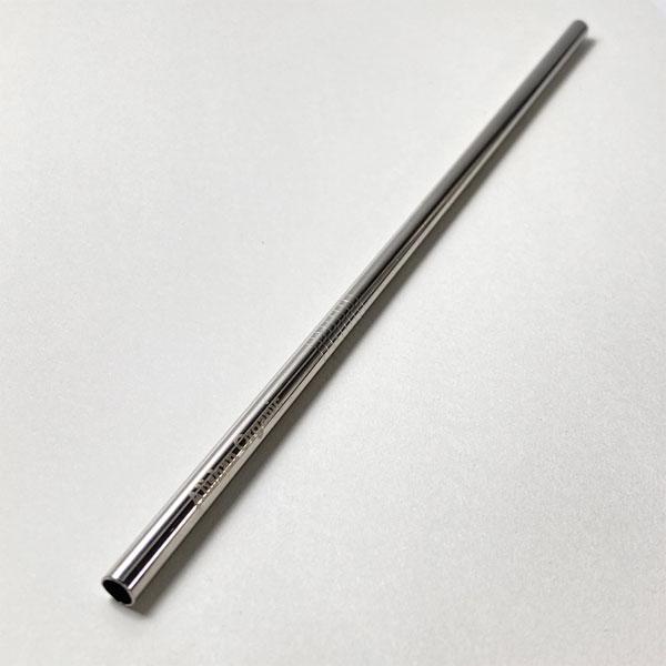 アイスコーヒーやレモネードに適したサイズ。ステンレス製ストローは、環境に優しい、再利用可能＝ごみが出ない、安全（食品衛生面でも安全な304グレードのステンレス製）、食洗機で洗える、持ち歩きにも最適な軽さ、おしゃれ。出先での使用後は、拭く、洗...