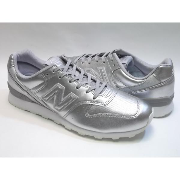 New Balance Wl696 Silver Mink Metallic ニューバランス Wl696 シルバー メタリック 銀 グリッター メンズ スニーカー アメリカ 海外 限定 未発売 Wl696srs Newbalance Wl696 Silvermink Metallic Shoety 通販 Yahoo ショッピング