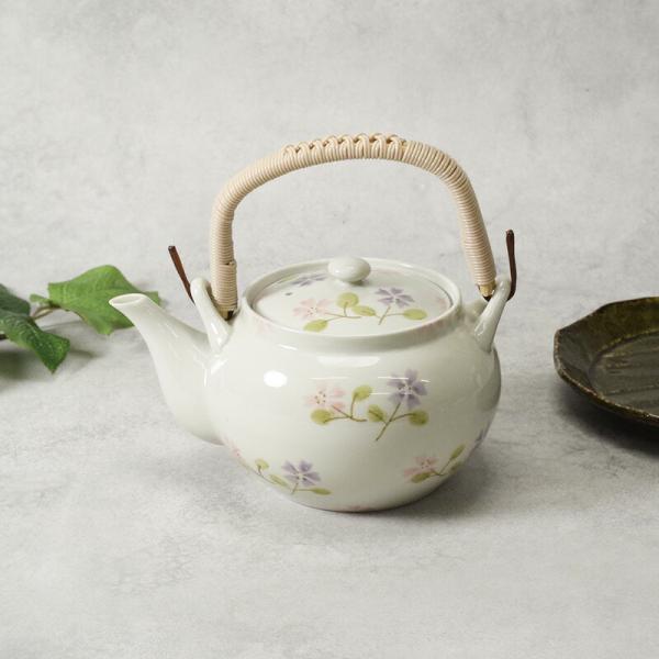 土瓶 600cc みやこ華 3-4人用 タイ製 在庫限り 急須 きゅうす ポット 茶こし付き 茶漉し 茶器 ティーポット 日本茶 お茶 ド 爆買