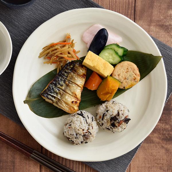 大皿 24cm 渦刷毛目 クリーム 和食器 お皿 大皿 皿 プレート 主菜皿
