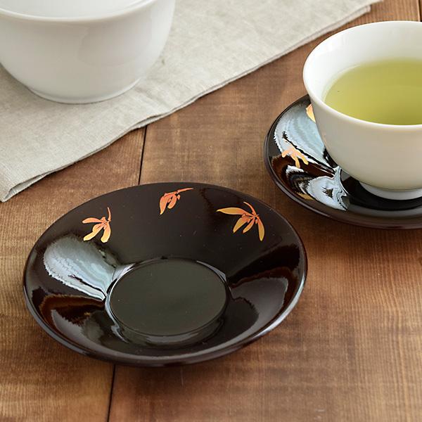 茶托 丸型12cm ラン 溜【メール便対象】  茶たく ちゃたく コースター 茶器 来客用 おもてなし 受け皿 小皿 和食器 キッチン雑貨 カフェ食器 カフェ風 和  爆買