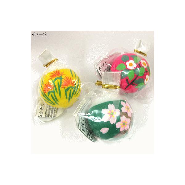 「絵ろうそく」は、山形県鶴岡市の特産品で、紅花・桜・椿など様々な花の模様が描かれた伝統工芸品です。認知度は国内だけに留まらず、海外の方にもお土産として人気です。火が灯ると水に浮いた姿が神秘的で、思わず見とれてしまうほど美しいです。現在も伝統...