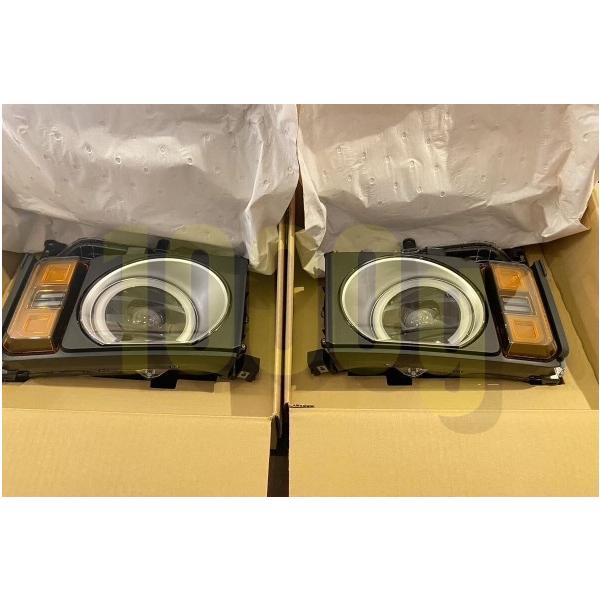 トヨタ純正新品】 未使用品 ☆超希少品☆ ランクル250 ヘットライト