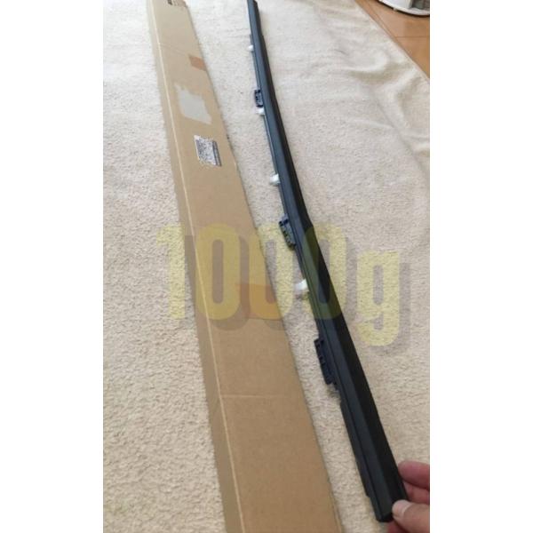 ひでさん専用　ダットサン620 日産純正品 ドア水切りモール　未使用品 shop-1000g_001890