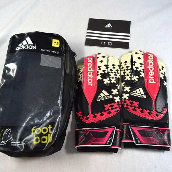 Adidas アディダス キーパーグローブ Predator プレデタートレーニング ブラック レッド サイズ7 5 Ad8 G メンズ 中古 Archery 通販 Yahoo ショッピング