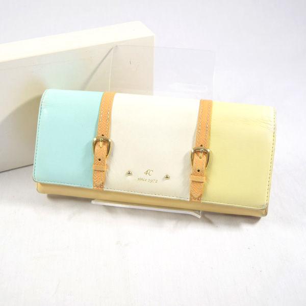 4℃ / ヨンドシー 二つ折り長財布/レザー/ベルト/ベージュ/箱付き 