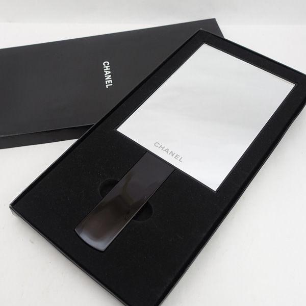 CHANEL シャネル 手鏡 ノベルティ CHANEL（シャネル） ミラー 手鏡 2WAY ノベルティ ブランド 中古