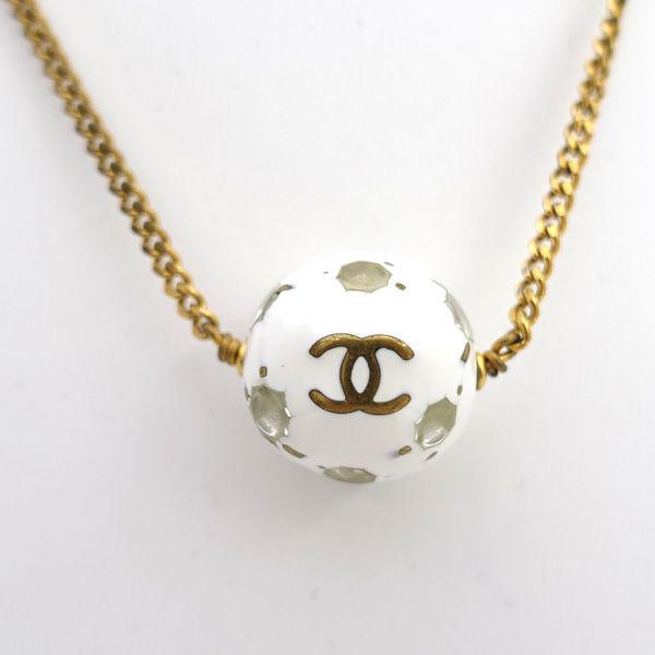CHANEL / シャネル ココマーク サッカーボールモチーフ ネックレス 98P
