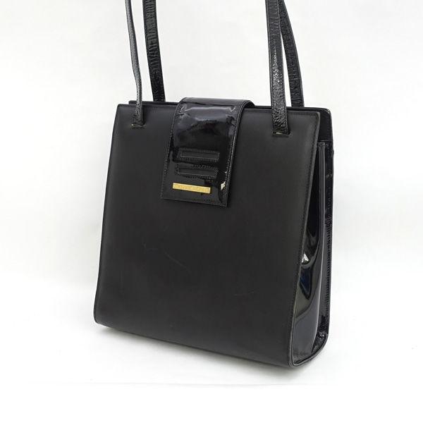 HANAE MORI（ハナエモリ） ショルダーバッグ レザー エナメル 黒