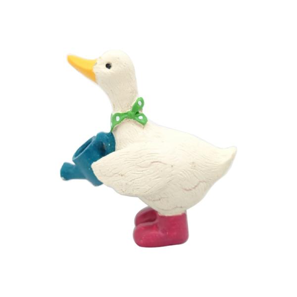 可愛い手乗りサイズのオブジェ！多肉やサボテンと一緒にミニチュアガーデンに利用したり、寄せ植えなどのワンポイントにも最適です。沢山のピックやオブジェをご用意しました。お好みに合わせてアレンジしてみてはいかがでしょうか？ ■ 商品仕様品番：UN...