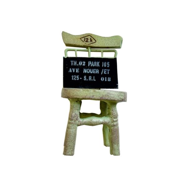 可愛い手乗りサイズのオブジェ！多肉やサボテンと一緒にミニチュアガーデンに利用したり、寄せ植えなどのワンポイントにも最適です。沢山のピックやオブジェをご用意しました。お好みに合わせてアレンジしてみてはいかがでしょうか？ ■ 商品仕様品番：UN...