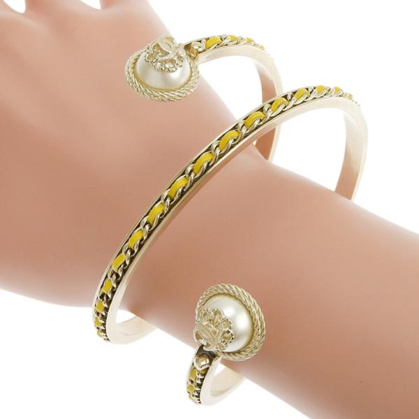 CHANEL パール ロゴ ゴールド バングル シャネル CHANEL シャネル ココマーク バングル ロゴ フェイクパール S