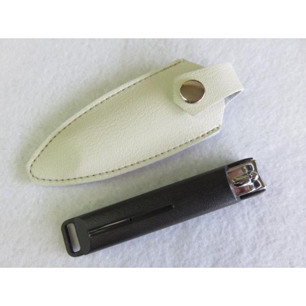 全長：約１１０ｍｍ爪切り部幅：約１３ｍｍ総重さ：約７０ｇ（ケース含む）つめ切り重さ：約６０ｇ皮ケース素材：合成皮革