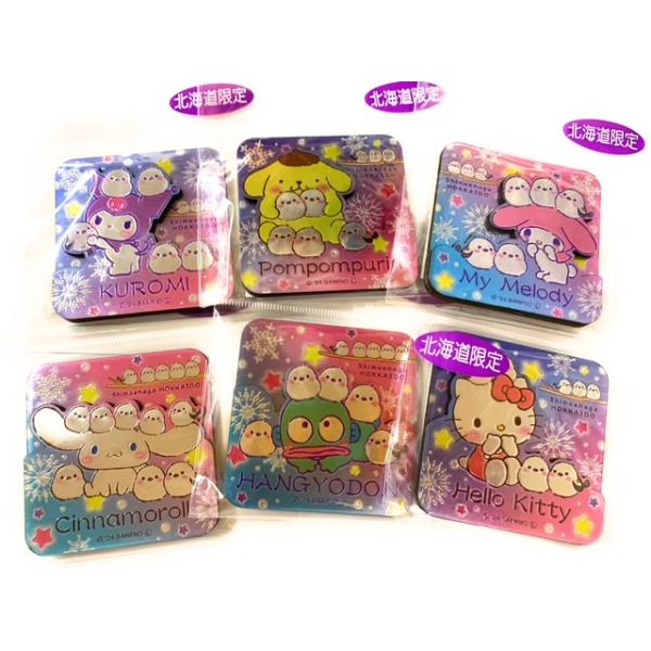 サンリオキャラクターズ×シマエナガ可愛いシマエナガ　コラボバージョン木製　2段キラキラ光るマグネットです。★size7センチ×7センチ　厚み約5ミリ各種より　選択