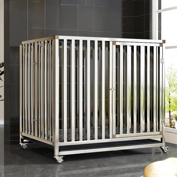 ? 【高品質素材】大型犬用ケージ高強度ステンレス鋼を採用し、長期間使用しても変形したり錆びたりしません。屋内でも屋外でも、本来の光沢と構造の完全性が維持されます。あらゆる種類のペット、特に大型犬に適しており、安全で安心な居住空間を提供します...