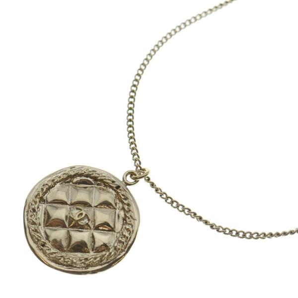 CHANEL　シャネル　刻印プレート有ココマーク　ロゴネックレスチェーンゴールド CHANEL（シャネル） ココマーク マトラッセ プレート ネックレス