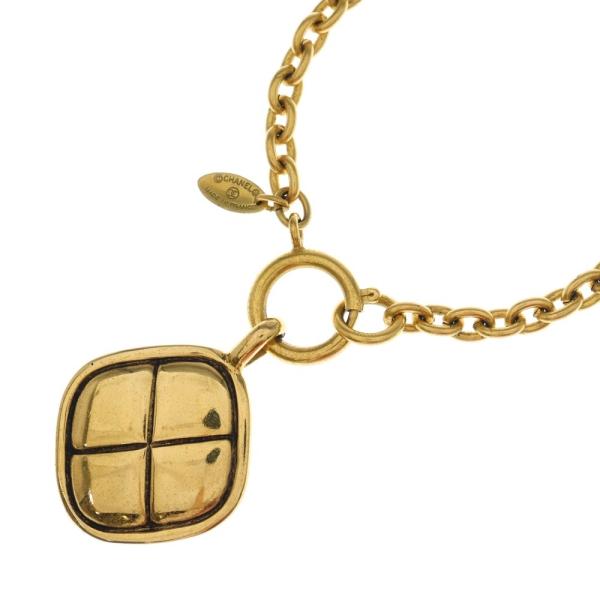 CHANEL ［ヒビあり］茶色ビーズの十字架型ペンダントヘッド CHANEL ［ヒビあり］茶色ビーズの十字架型ペンダントヘッド CHANEL