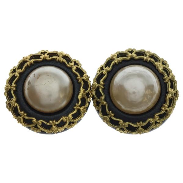 CHANEL（シャネル） フェイクパール ラウンド イヤリング ブラック