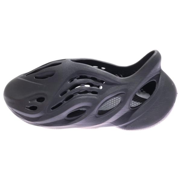 adidas（アディダス） YEEZY Foam Runner Clay Carbon IG5349 イージー