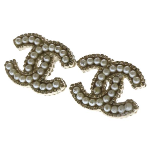 シャネルピアスクリスマストナカイパールココ