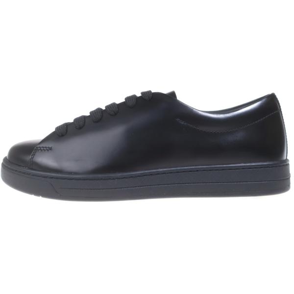 PRADA（プラダ） ブラッシュドレザー レースアップ ローカットシューズ