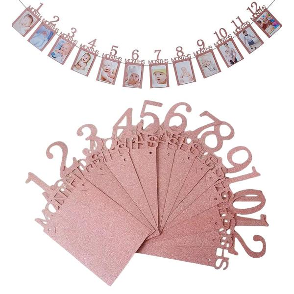 カラー：ゴールドスタイル：ローズゴールド【セット内容】フォトフレーム*12（1月~12月各1枚）、ひも*1、ひも通る用針*1【サイズ】フォトフレーム：約26.5cmm*13cm。写真サイズ：6インチの写真に適しています。【素材】厚手のクラフ...