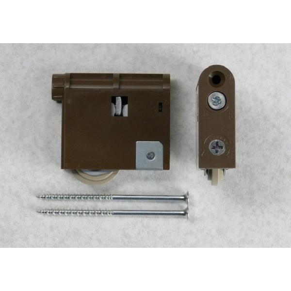 MJB907K1 在庫あり・平日午前中のご注文で当日出荷パナソニック　オプション　調整機能付きY戸車　ダーク色(2個入)MJB907K1入数：2カラー：ダーク対応柄：UZ、CZ、MZ柄用※戻り防止機能付き。※ネコポス便でポスト投函になります...