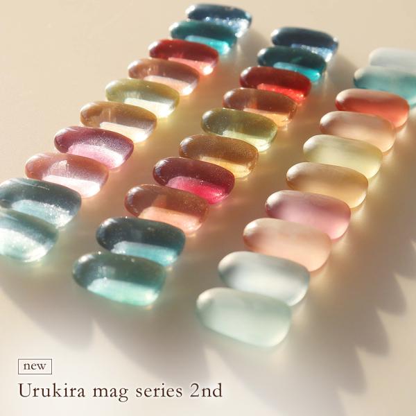 マグネットジェルurukiraシリーズ2ndです。くすみ系でフラッシュネイルのような輝きで 3Dのような立体感マグネット。くすみ系マグネットジェルで大人上品な指先に上品なくすみカラー×繊細な輝きが魅力の マグネットジェル 8g（リノジェル）...