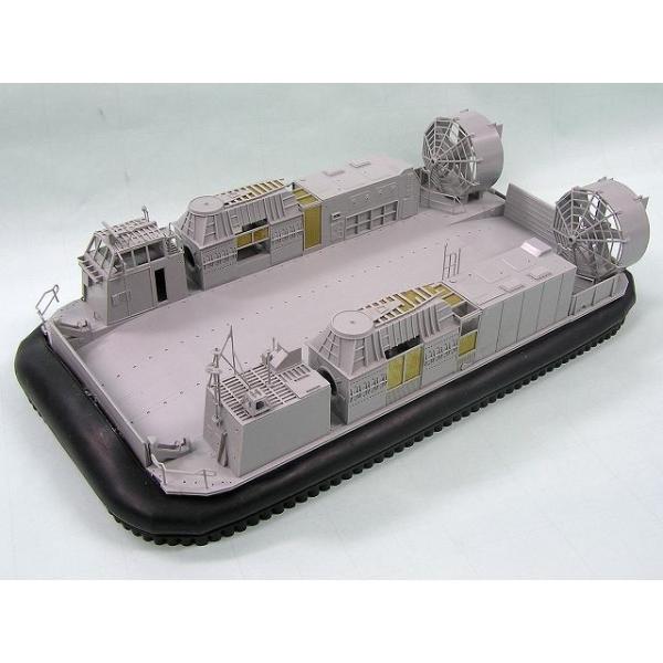ピットロード 1/72 海上自衛隊 エアクッション型揚陸艇 LCAC 1号型