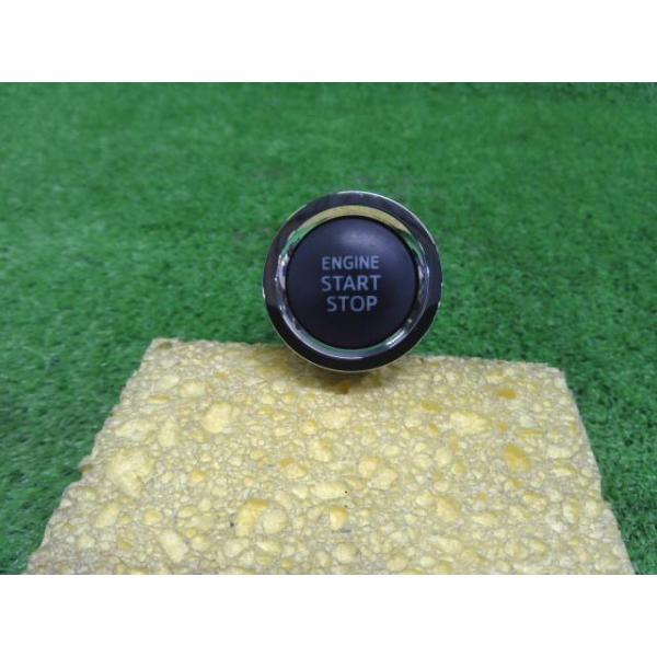 ノアぴょん 楽天市場】80ノア後期 G/X 80系 フロントフラップスポイラー FRP