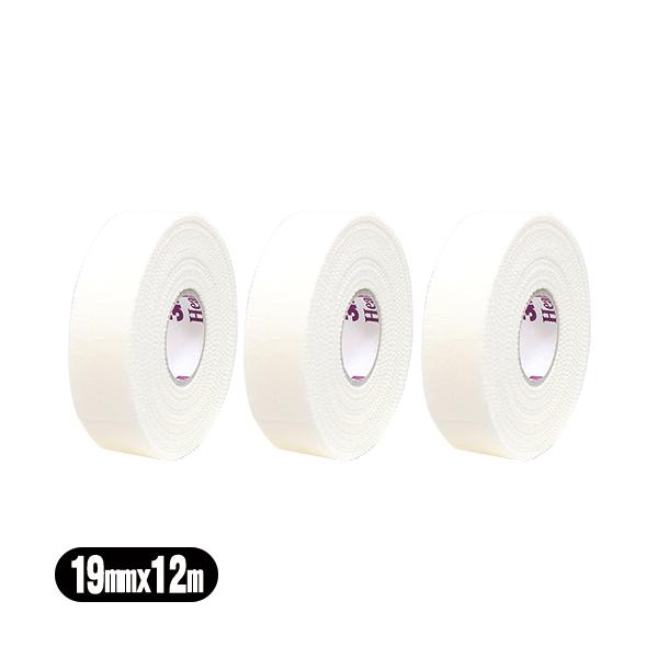 3M独自のダイヤ格子型通気性コートで粘着剤を塗布<br>● 非伸縮性綿布は、独特の"しなり"があり、3次曲面にもシワなくフィット。<br>● エッジもギザギザ処理で簡単に手で切れるので、シワなくキレイに素早くテーピン...