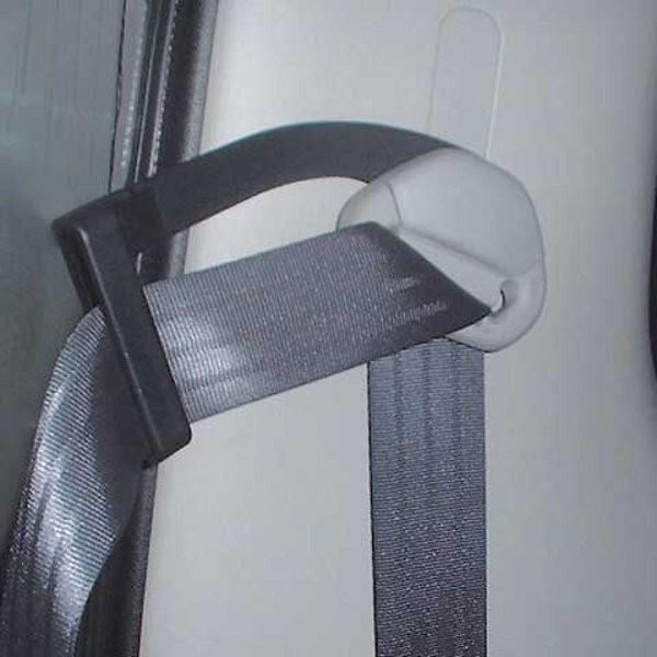 タニグチ シートベルトサポーターらくらく君 Jb23 Ji1sbs01 シューエイヤフー店 通販 Yahoo ショッピング