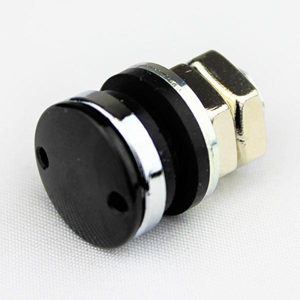 4×4エンジニアリング ブラッドレーV用 フラットバルブ [黒