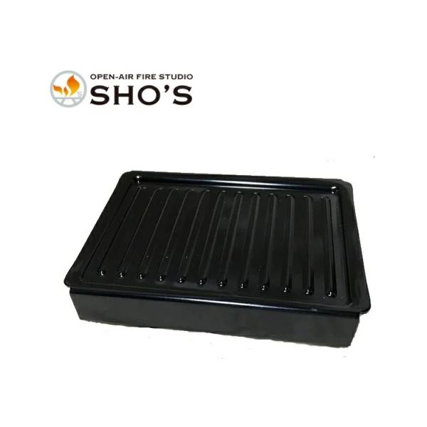 こちらの商品は2.3ミリの鉄板をパン状に絞り込み下から凸加工グリドルタイプに仕上げました。その後、錆びにくい耐熱コーティングを施しましたのでシーズニング不要です。※シーズニングは不要ですが、メンテナンスフリーではございません。使用後の油汚れ...