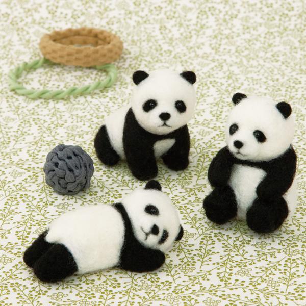 ■サイズ（約）…おすわり 高さ5.5cm、はいはい 高さ5cm、ごろん長さ7cm（完成サイズ）縦23×横14×厚さ2.5cm（パッケージサイズ）■セット内容…アクレーヌ、目、レシピ■準備するもの…【フェルティング用ニードル極細（Ｈ441-0...