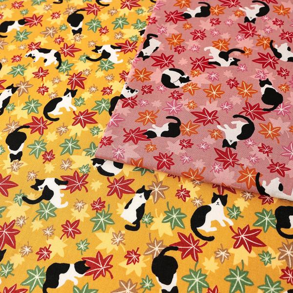 ハチワレ浪漫 もみじ柄 シーチング 50cm単位 | 切売り 切り売り 生地 布 布地 コットン100％ ねこ 猫 ネコ ニャンコ にゃんこ はちわれ猫 紅葉 秋 御朱印帳