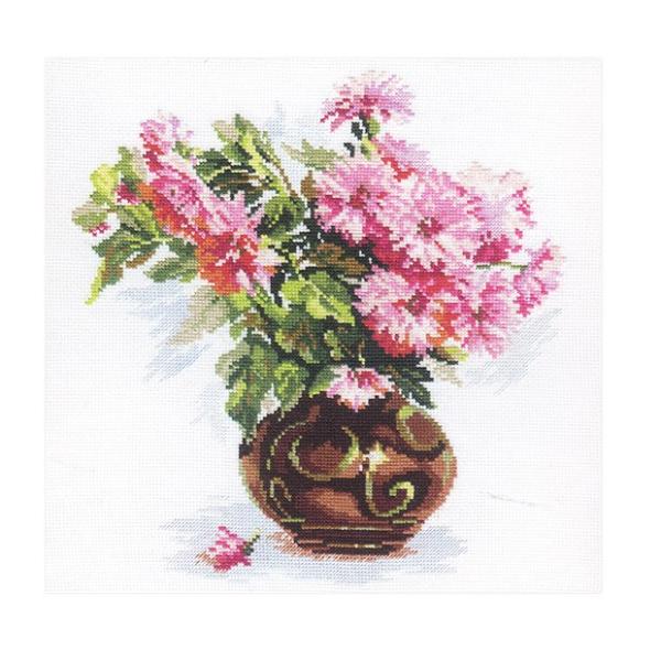 hJ ALbg ALISAiATj Flowers and birds Blooming garden. Chrysanthemums ~hJ