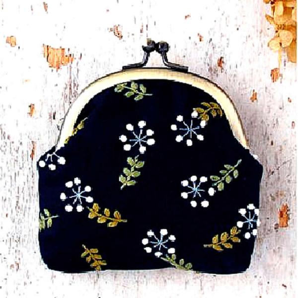 fCW[̃i`u[P̂܌ {^jJ hJLbg V[Y