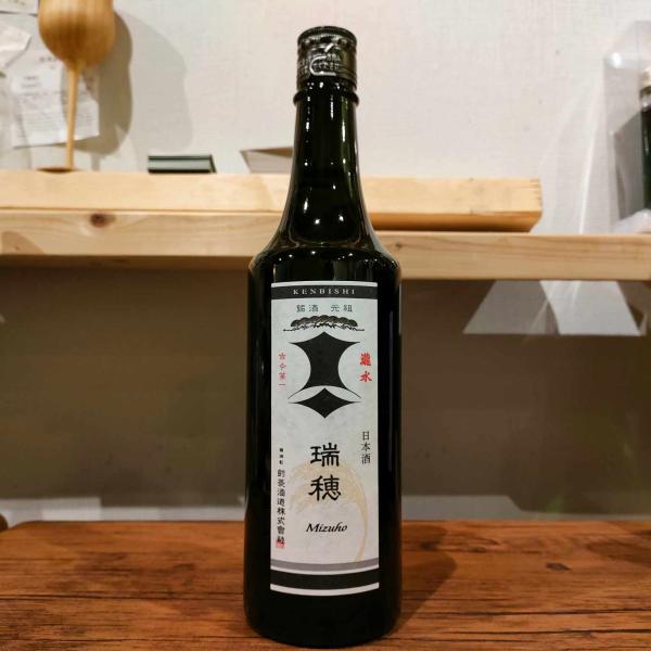 剣菱酒造】瑞穂 黒松剣菱720ml : shusake 酒部門 - 通販 - Yahoo