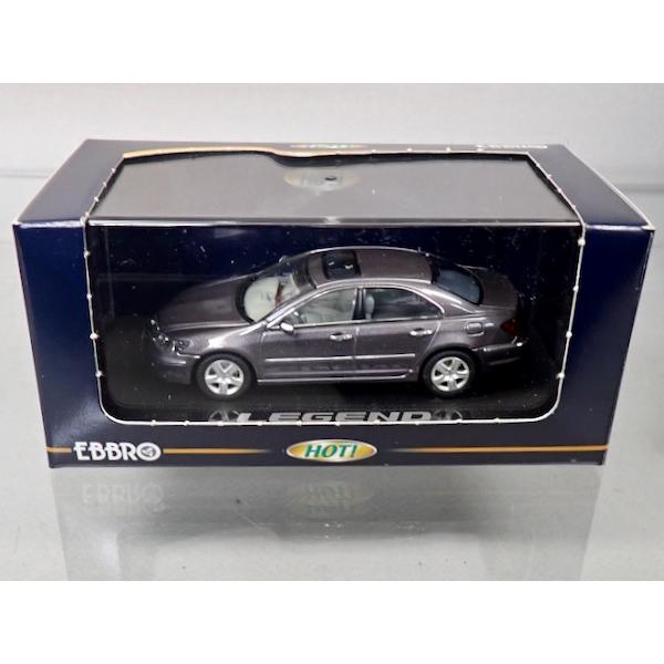 エブロ 1/43 ホンダ レジェンド シルバー 43656 完成品 : シュー