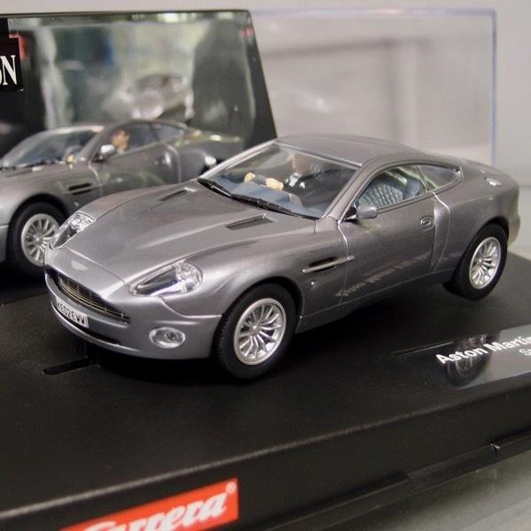 Carrera 1/32 007 James Bond ダイ・アナザー・デイ アストン Carrera 1/32 007 James Bond ダイ・アナザー・デイ アストン
