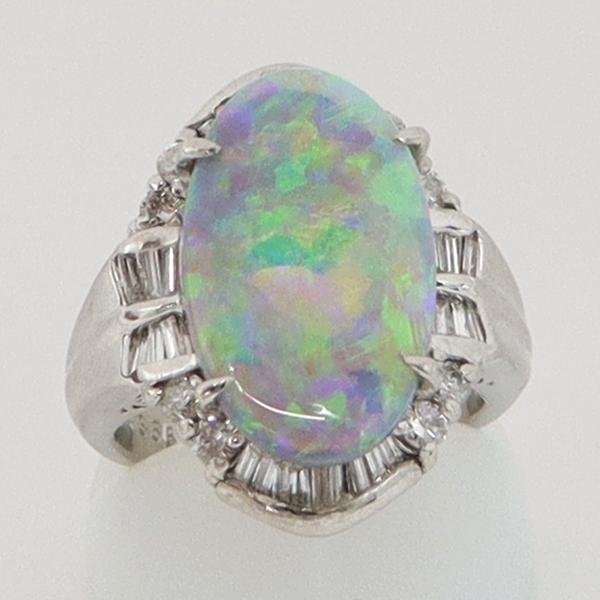 Pt900オパールダイヤリング　訳あり‼️ White Opal Pt900ホワイトオパール ダイヤモンドリング (NO